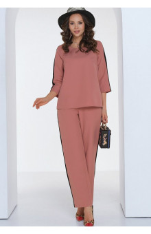 КОСТЮМ КАРЕННО (ПОЛВЕРЕ)