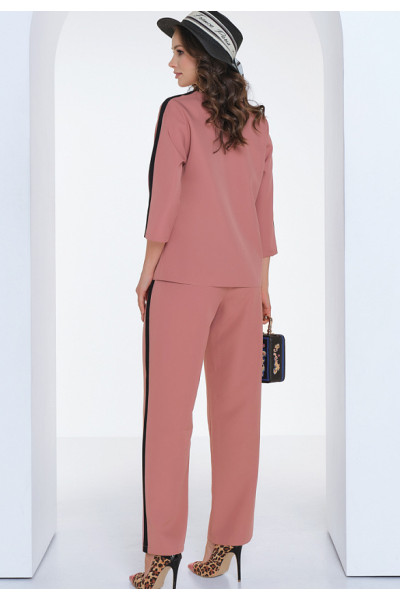 КОСТЮМ КАРЕННО (ПОЛВЕРЕ)